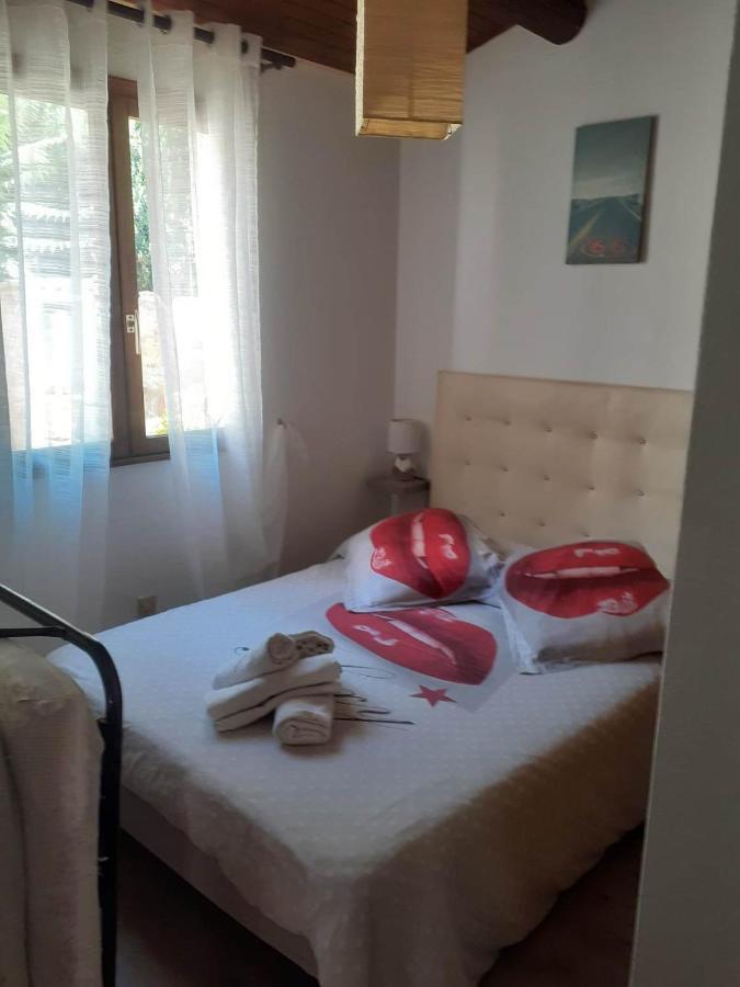 לצ'י Petite Maison מראה חיצוני תמונה