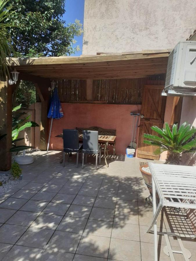 לצ'י Petite Maison מראה חיצוני תמונה